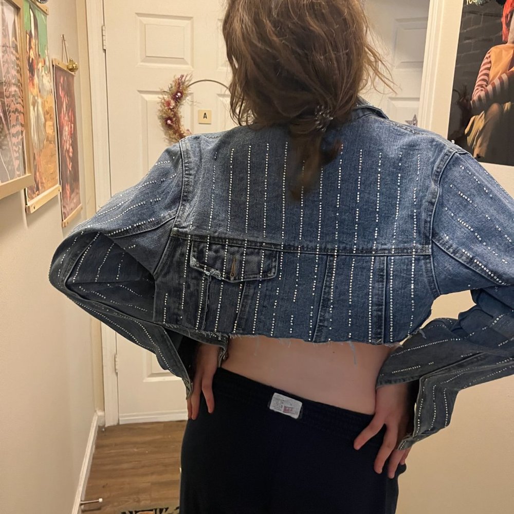 Cropped Diamond Jean Jacket